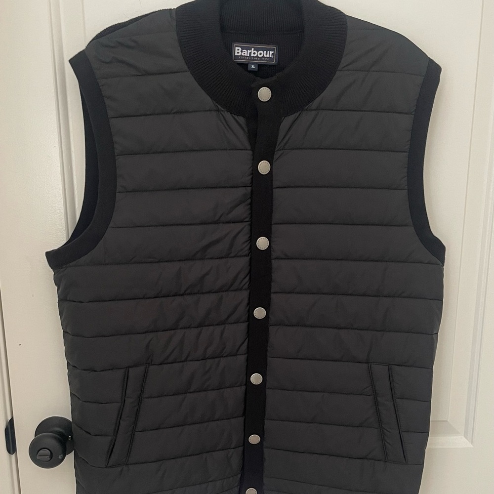 Barbour Essentials Black Quilted Gilet Vest
